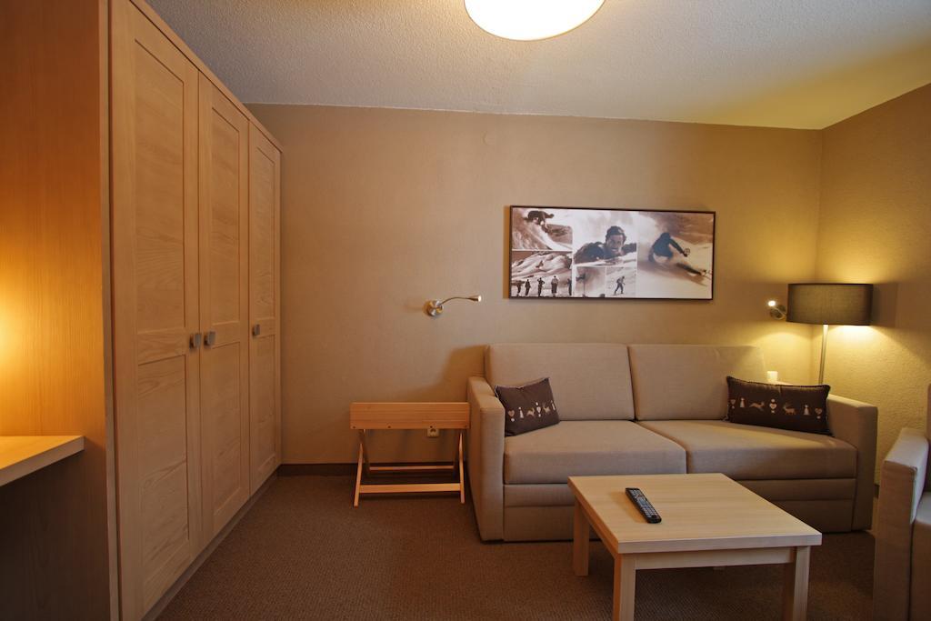 Hotel Garni - Restaurant Kaminstube Sankt Anton am Arlberg Quarto foto
